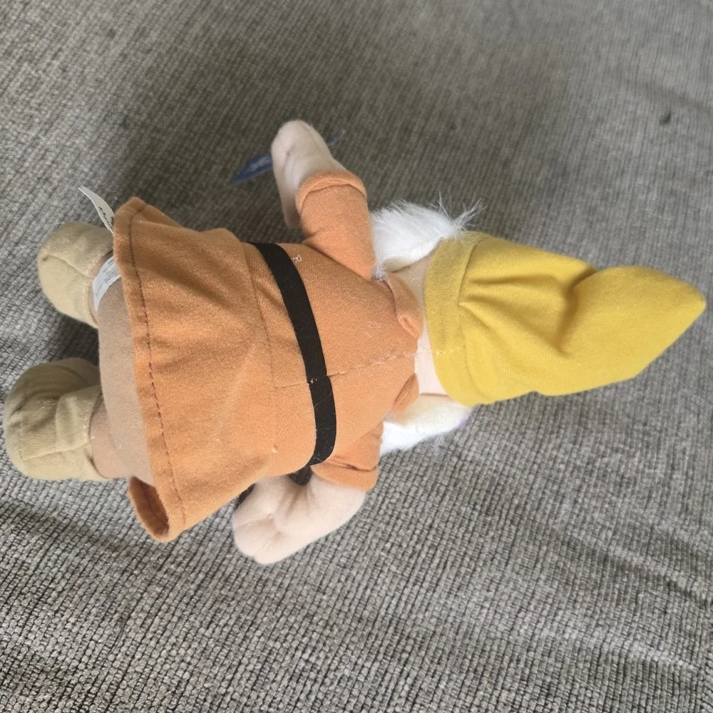 Disney Snow White Doc Plush Toy Stuffed Animal‎ Disney Store Collectible.